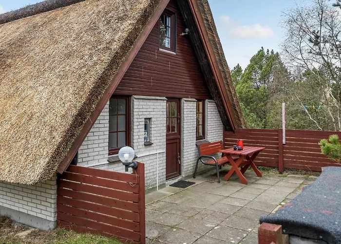 Holiday home In With Wifi *